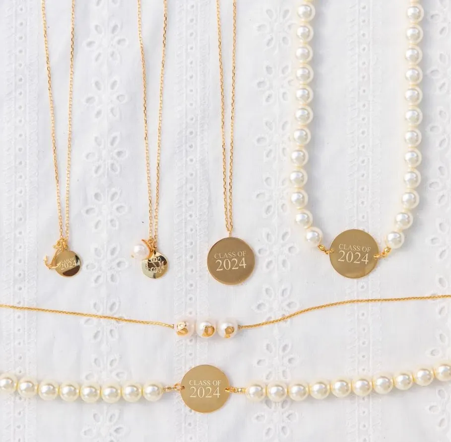 New Kiel James Patrick World'S Your Oyster Gold Necklace --Class Of 2024